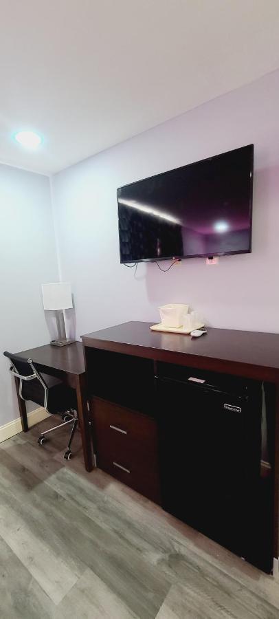 East New York Inn מראה חיצוני תמונה